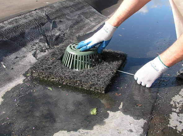 Roof drain filter roll by Blocksom & Company